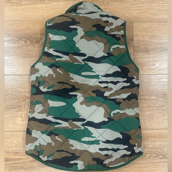 J. Crew Mercantile Women’s Quilted Camo Vest - Picture 3 of 4